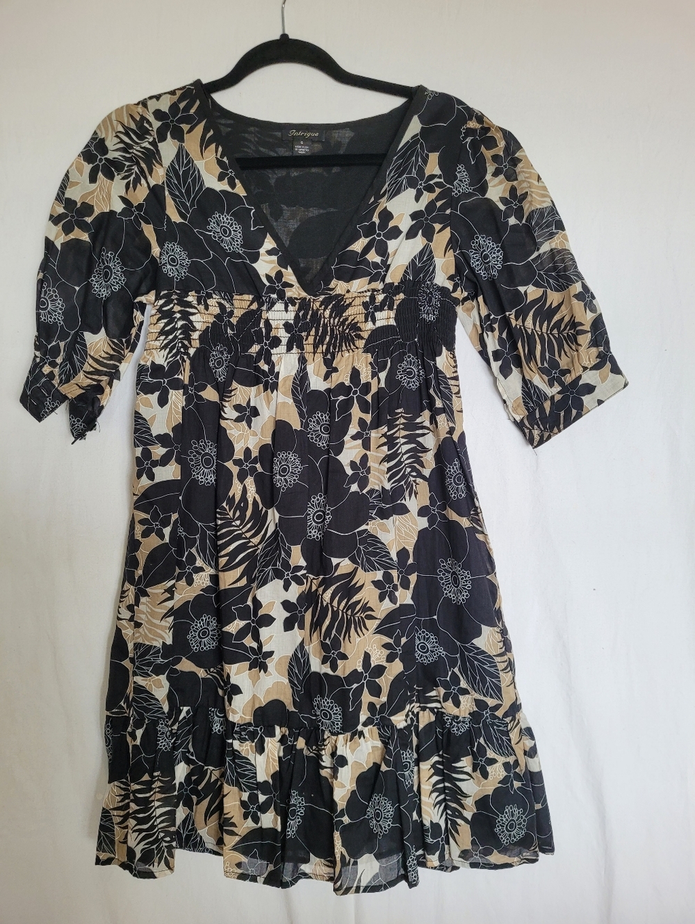 Vintage Floral V-Neck Empire Waist Dress in Black  Beige Babydoll Tiered Boho